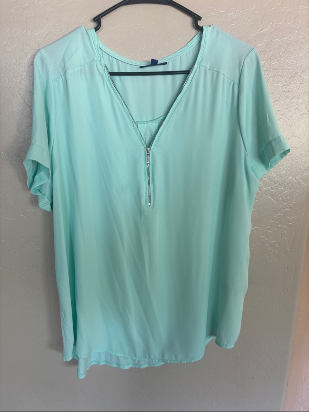 Apt. 9 Mint Zip-Front Short Sleeve Blouse